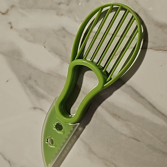 Avocado Slicer - Picture 3 of 3